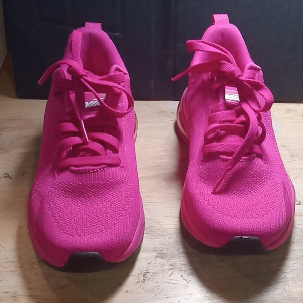 Avia Women's Bright Pink Athletic Sneakers